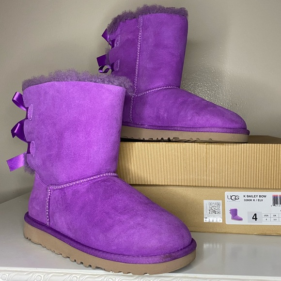π NEW Purple Uggs with Bow Detail π - Picture 2 of 6